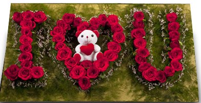 I Love You - Flowers made, I love you flower bouquet with a teddy bear in center  - Expressluv.in